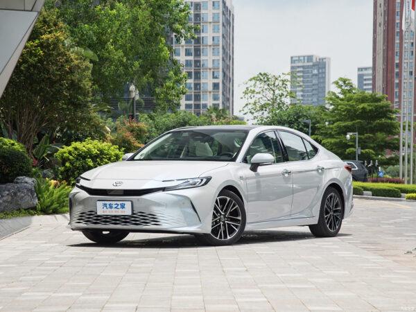 Toyota Camry - 图片 11