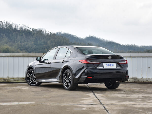 Toyota Camry - 图片 5