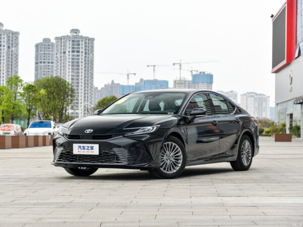 Toyota Camry - 图片 6