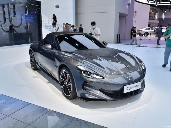 MG Cyberster EV - 图片 4