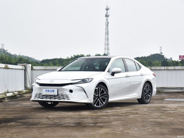 Toyota Camry 2024  hybrid - 图片 2