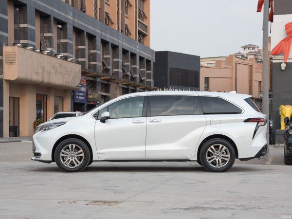 Toyota  Sienna Hybrid - 图片 7