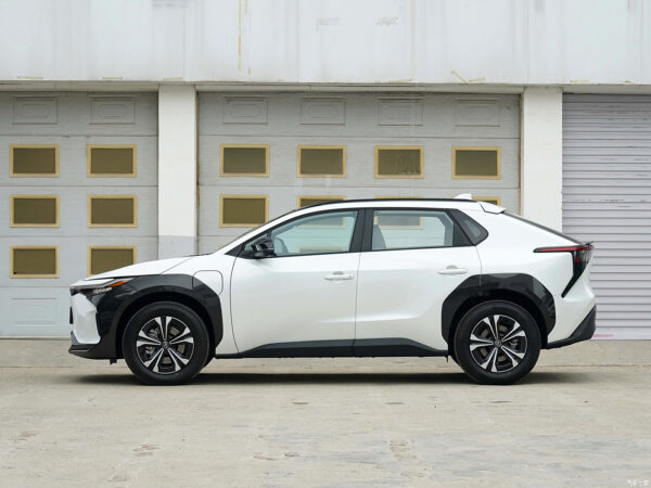 Toyota BZ4X Electric - 图片 9