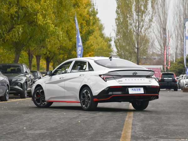 Hyundai Elantra gasoline - 图片 6
